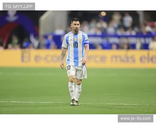 聚焦球王杯足球激战全场精彩结果深度解析与亮点回顾精彩瞬间全览